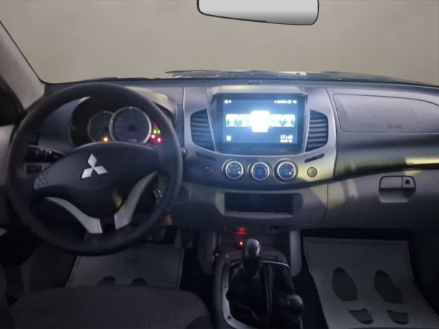MITSUBISHI L200 2.5 DI-D/136CV DOUBLE CAB INVITE - foto 14