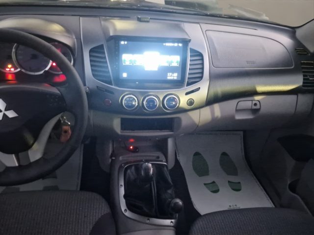 MITSUBISHI L200 2.5 DI-D/136CV DOUBLE CAB INVITE - foto 16