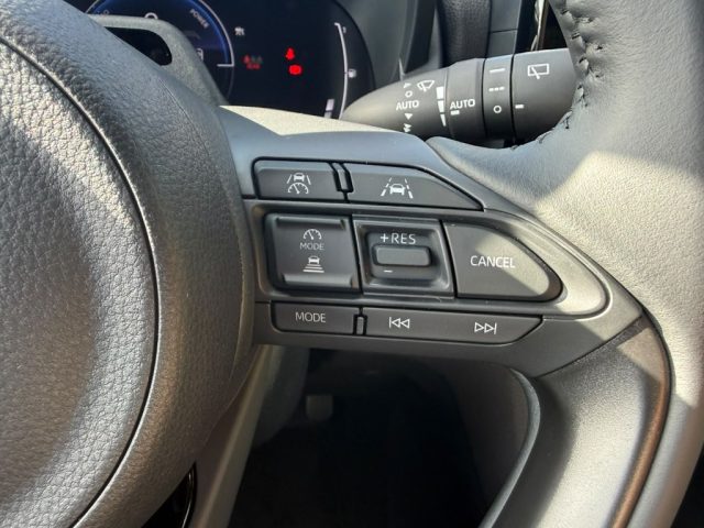 TOYOTA YARIS CROSS 1.5 HYBRID 5P. E-CVT TREND LED - - foto 14