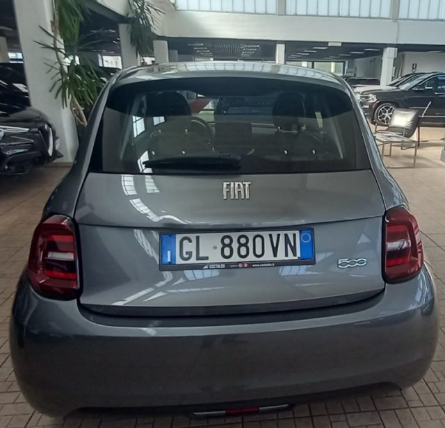 FIAT 500E 3+1 42 KWH ICON - foto 3