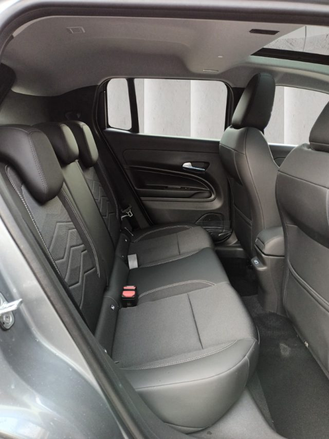 JEEP AVENGER 1200 MHEV SUMMIT AUTOM 110CV TET - foto 8