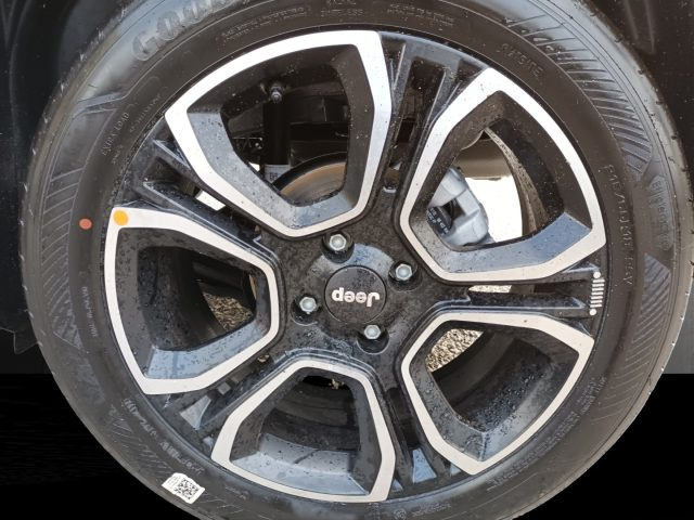 JEEP AVENGER 1200 MHEV SUMMIT AUTOM 110CV TET - foto 18