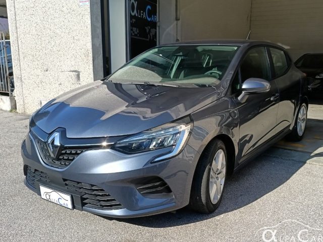 RENAULT CLIO FULL HYBRID E-TECH 140 CV 5 PORT