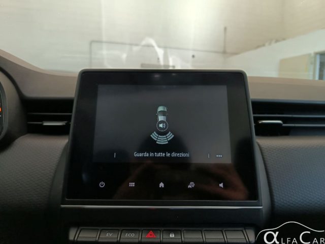 RENAULT CLIO FULL HYBRID E-TECH 140 CV 5 PORT - foto 12