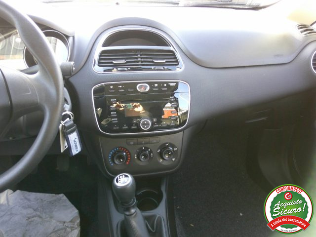 FIAT PUNTO 1.4 8V 5 PORTE EASYPOWER STREET  - foto 17