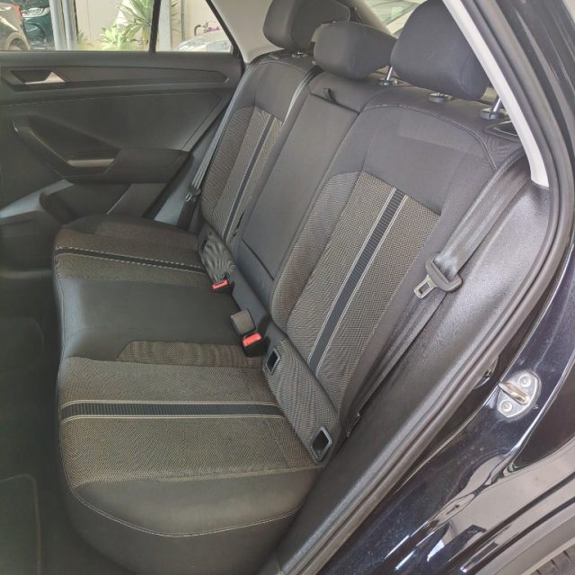 VOLKSWAGEN T-ROC 1.0 TSI BUSINESS - foto 5