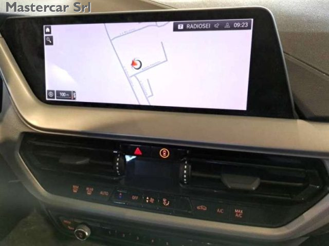 BMW 118 SERIE 1 F40 118D BUSINESS ADVANT - foto 7