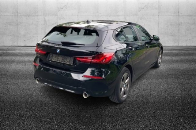 BMW 118 D 5P. ADVANTAGE - foto 3
