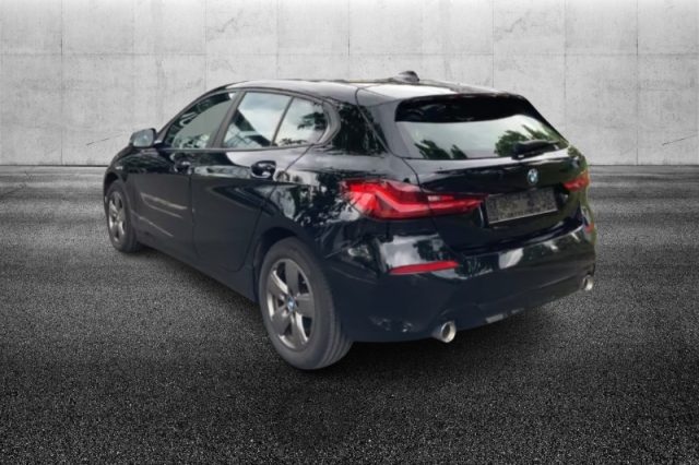 BMW 118 D 5P. ADVANTAGE - foto 4