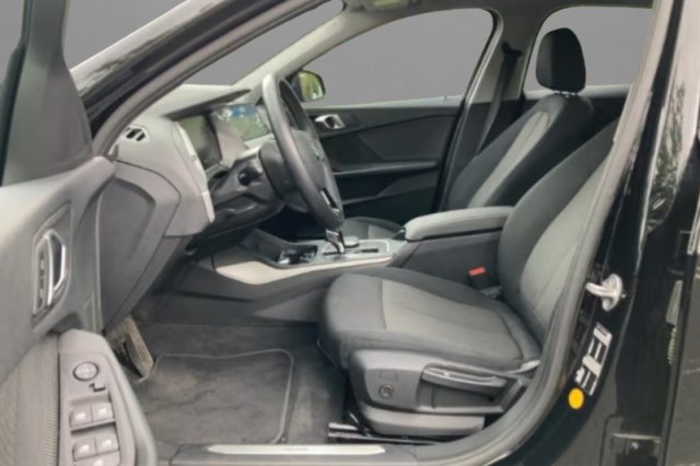 BMW 118 D 5P. ADVANTAGE - foto 7