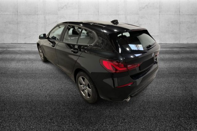 BMW 118 D 5P. ADVANTAGE - foto 3