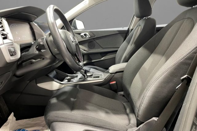 BMW 118 D 5P. ADVANTAGE - foto 6