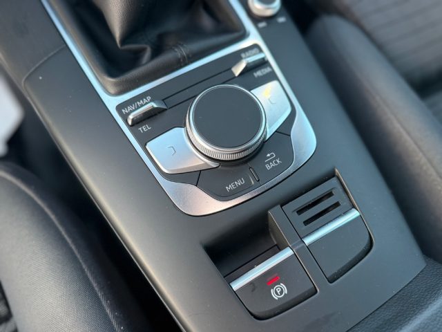 AUDI A3 1.6  TDI SPORT GARANZIA - foto 21