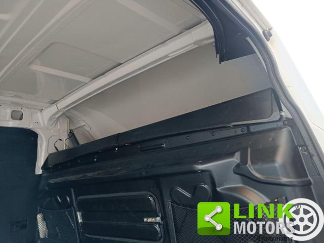IVECO DAILY 35C 2.3 DIESEL PASSO CORTO TETTO - foto 18