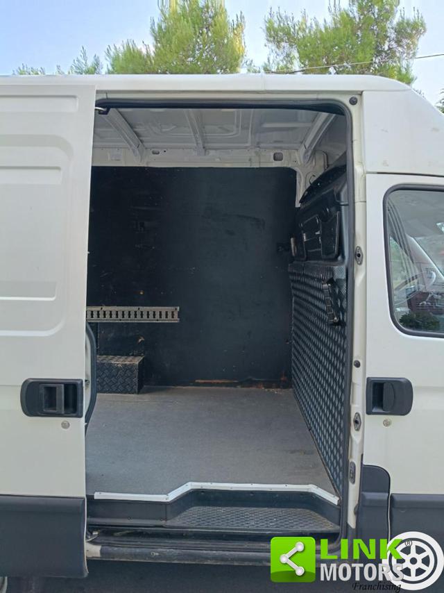 IVECO DAILY 35C 2.3 DIESEL PASSO CORTO TETTO - foto 8