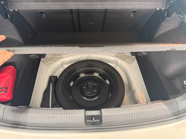 VOLKSWAGEN T-ROC 1.5 TSI ACT DSG LIFE *TAGLIANDI  - foto 6