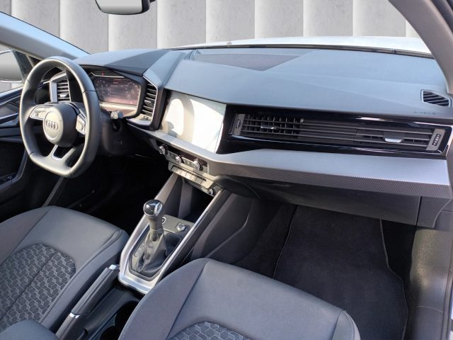 AUDI A1 SPB 30 TFSI BLACKLINE PACKLUCI P - foto 12
