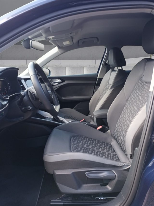 AUDI A1 SPB 30 TFSI BLACKLINE PACKLUCI P - foto 6