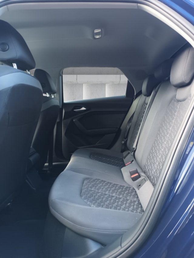 AUDI A1 SPB 30 TFSI BLACKLINE PACKLUCI P - foto 7