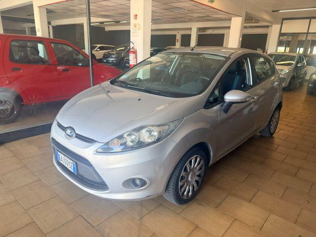 FORD FIESTA + 1.4 TDCI 68CV 5 PORTE - foto 3