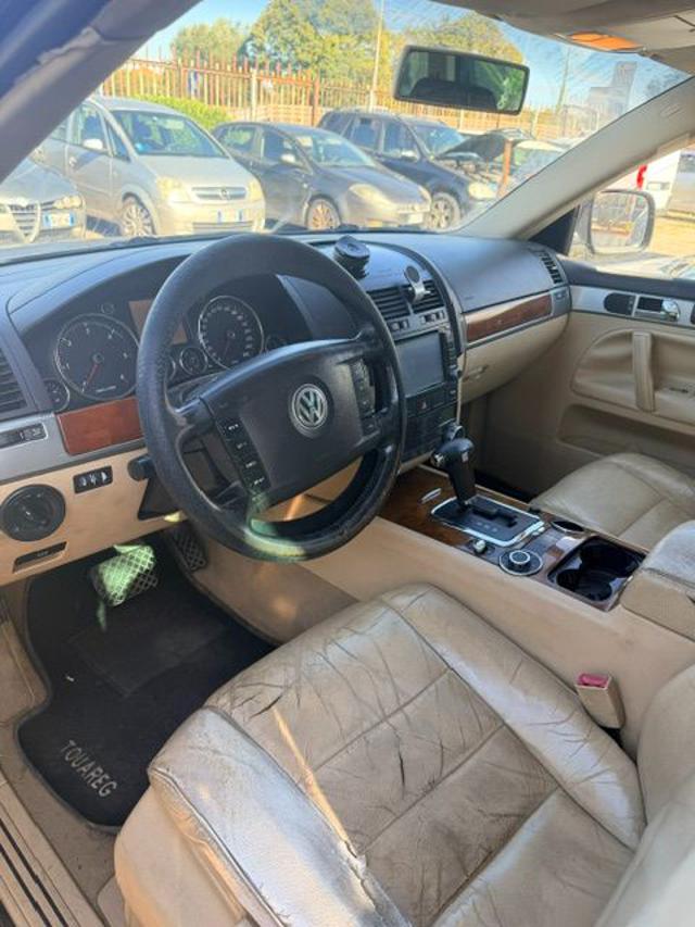 VOLKSWAGEN TOUAREG 2.5 R5 TDI - foto 4