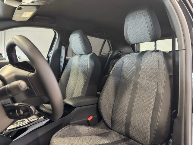PEUGEOT 2008 HYBRID 110 E-DCS6 ALLURE KM ZERO - foto 16