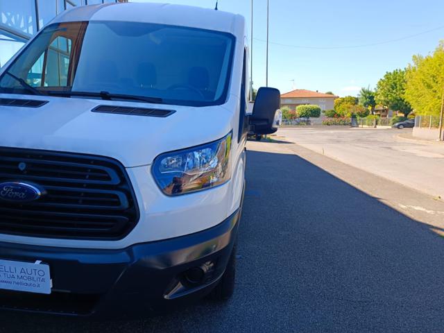 FORD TRANSIT 350 2.0TDCI ECOBLUE 130CV PL-TM  - foto 13