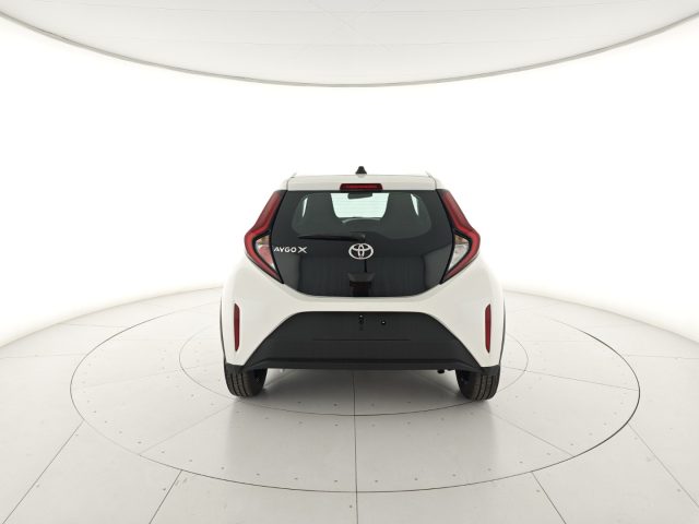 TOYOTA AYGO X 1.0 VVT-I 72 CV AUTOMATICA ACTIV - foto 2