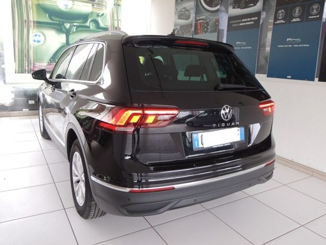VOLKSWAGEN TIGUAN 2.0 TDI 150 CV SCR DSG LIFE - foto 3