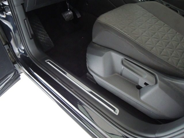 VOLKSWAGEN TIGUAN 2.0 TDI 150 CV SCR DSG LIFE - foto 13