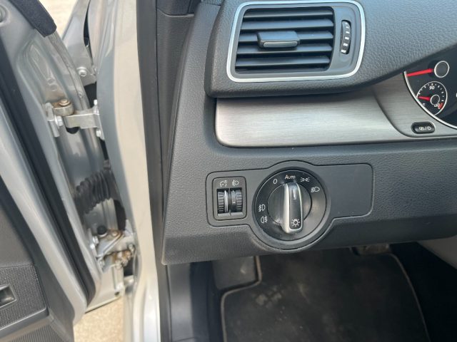 VOLKSWAGEN PASSAT 1.6 TDI COMFORTLINE BLUEM. TECH. - foto 15