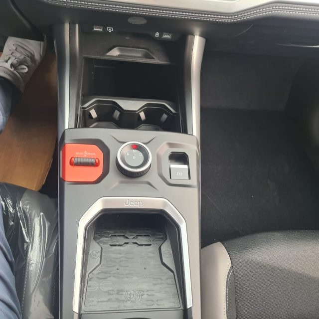 JEEP COMPASS 1.2 TURBO E-HYBRID MHEV FIRST ED - foto 22