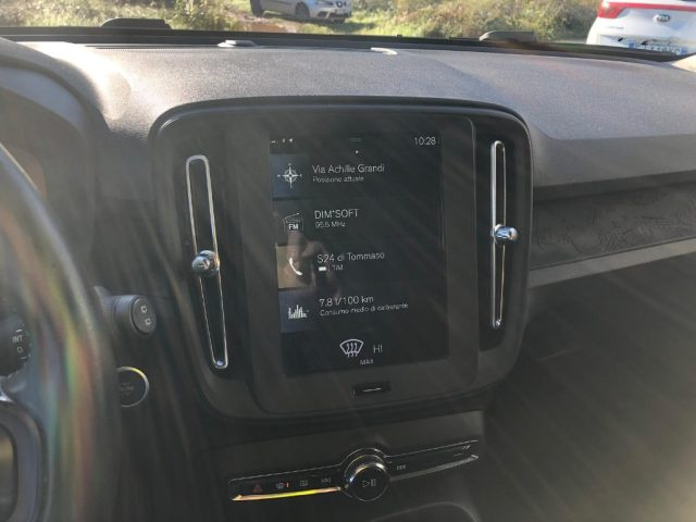 VOLVO XC40 D3  GEARTRONIC MOMENTUM - foto 14