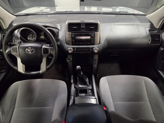 TOYOTA LAND CRUISER 3.0 D4-D 5 PORTE MANUALE - foto 9