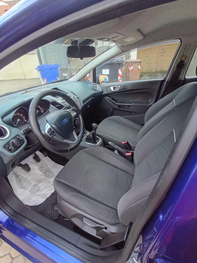 FORD FIESTA 1.4 - foto 2