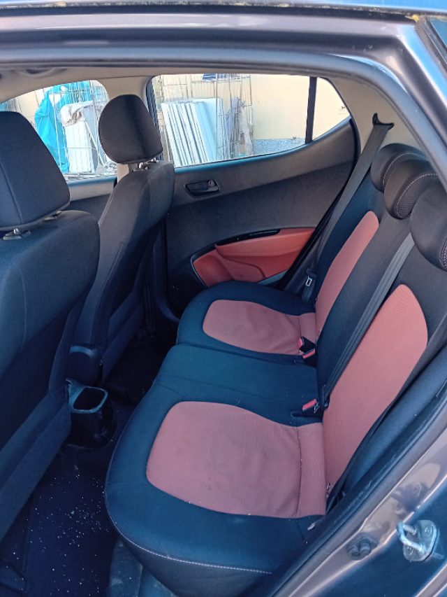 HYUNDAI I10 1.0 - foto 5