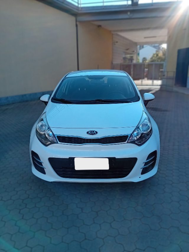 KIA RIO 1.2 - foto 2