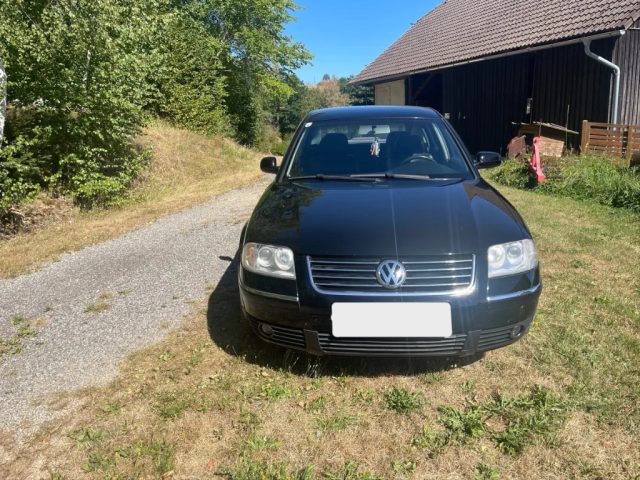 VOLKSWAGEN PASSAT 1.9 - foto 3