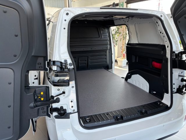 VOLKSWAGEN ID.BUZZ ID. BUZZ CARGO 3 POSTI 210 KW (2 - foto 16
