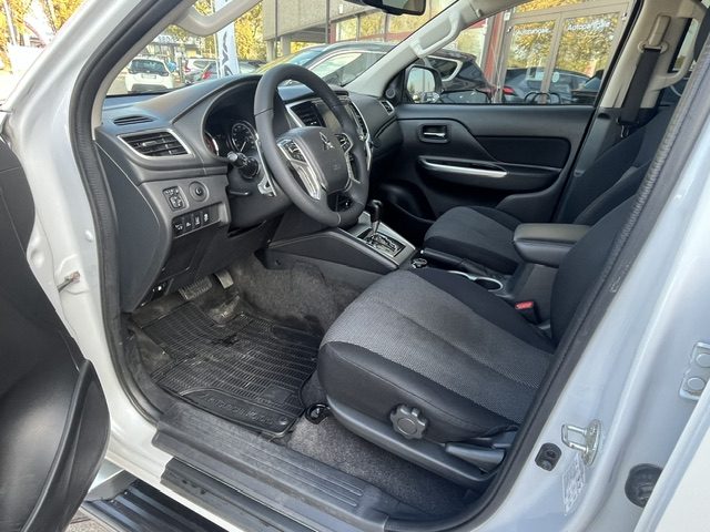 MITSUBISHI L200 2.3 D DOUBLE CAB 4X4 SUPER SELEC - foto 8