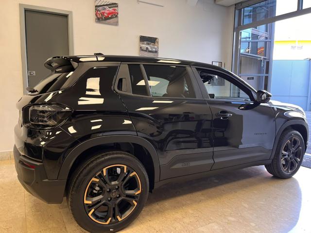 JEEP AVENGER 1.2 TURBO E-HYBRID MHEV 85TH ANN - foto 4