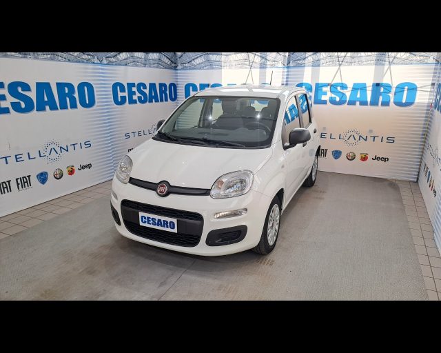 FIAT NEW PANDA 1.0 HYBRID S&S 70CV 5 POSTI - foto 2