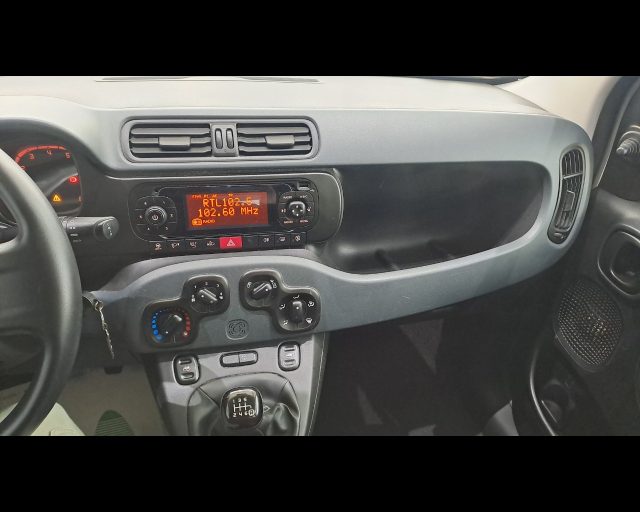 FIAT NEW PANDA 1.0 HYBRID S&S 70CV 5 POSTI - foto 7