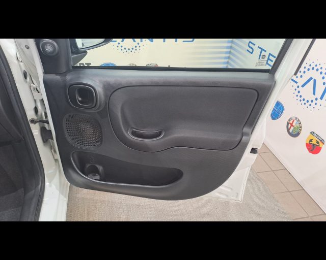 FIAT NEW PANDA 1.0 HYBRID S&S 70CV 5 POSTI - foto 15