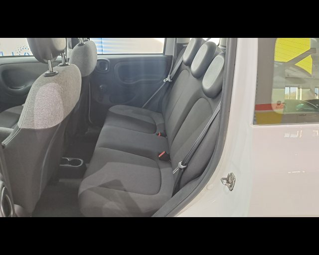 FIAT NEW PANDA 1.0 HYBRID S&S 70CV 5 POSTI - foto 19
