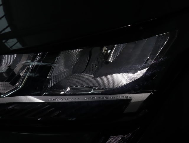 PEUGEOT 308 ALLURE PURETECH 130CV S&S *PROMO - foto 22