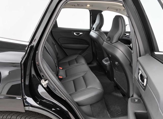 VOLVO XC60 B4 (D) AWD AUTO INSCRIPTION UNIP - foto 14
