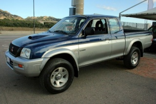 MITSUBISHI L200 2.5 TDI 4WD Club Cab Pick-up GLS Usata