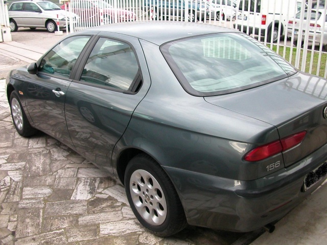 ALFA ROMEO 156 1.6i 16V Twin Spark cat Immagine 2
