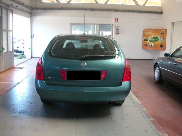 NISSAN Primera 1.8 16V cat Station Wagon Acenta Immagine 3